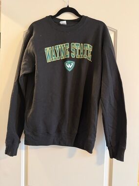 Wayne State Black Crewneck Sweatshirt with Green & Gold Logo